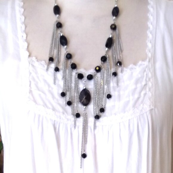 Vintage NEW new touch Black Beads VTG Silver Tone Necklace - Picture 8 of 8